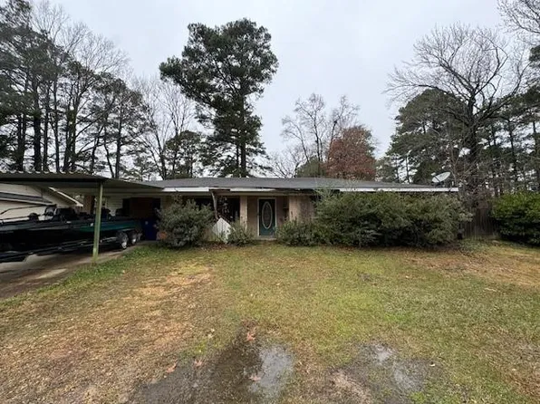 1020 N 4th St, Jena, LA 71342