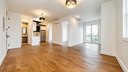 67 Stanhope Street, #3A