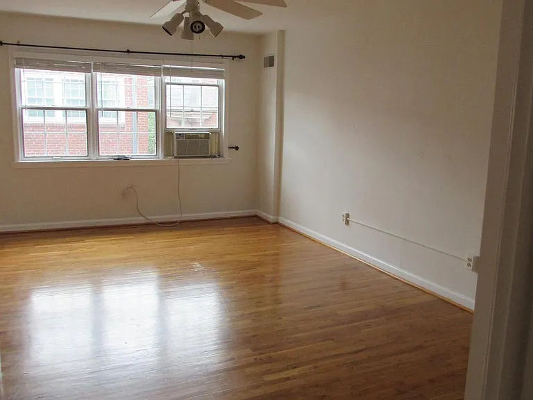 419 S Quince St — Photo 19