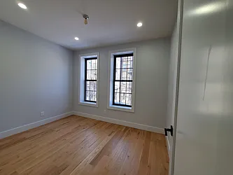 Rented by Evergreen Realty & Investments