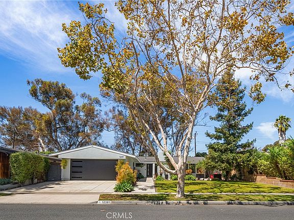 3rd image of 12391 Martha Ann Dr