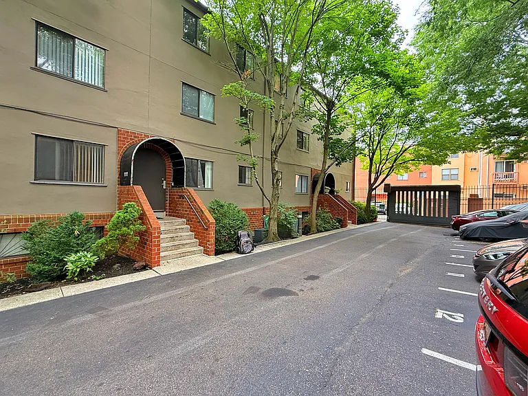 1111 South St #B — Photo 45