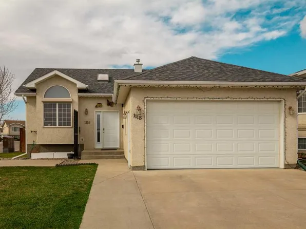 1118 S 25th Ave, Coaldale, AB T1M 1P2