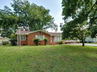 904 Highland Ave, Jasper, TN 37347