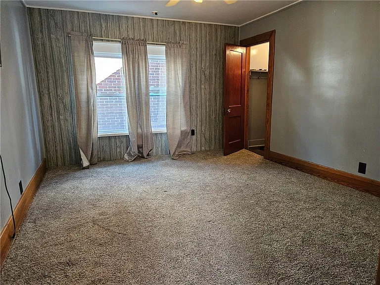 1127 Highland St #2 — Photo 15