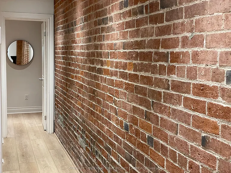 81 Brunswick Ave — Photo 6