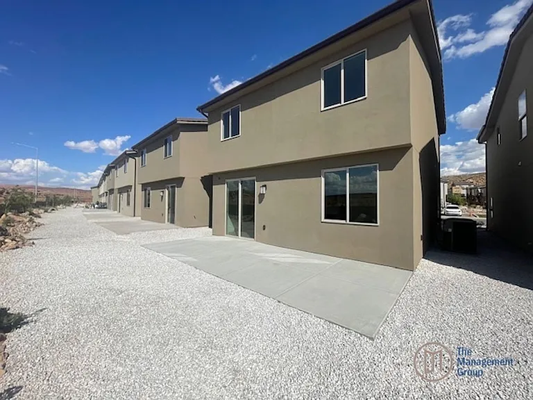 4179 E Elrond Ln — Photo 15