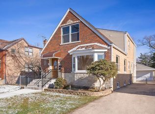 2627 Clarke St, River Grove, IL 60171