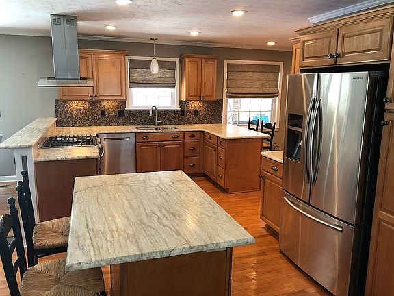 5th image of 3826 Leane Dr