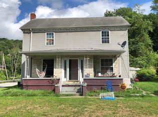 8631 National Rd, Valley Grove, WV 26060