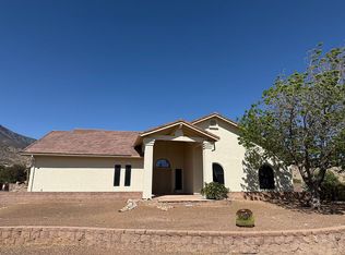 7670 S Rockwood Dr, Hereford, AZ 85615