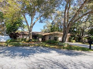 2089 Fairlane Dr, Largo, FL 33771