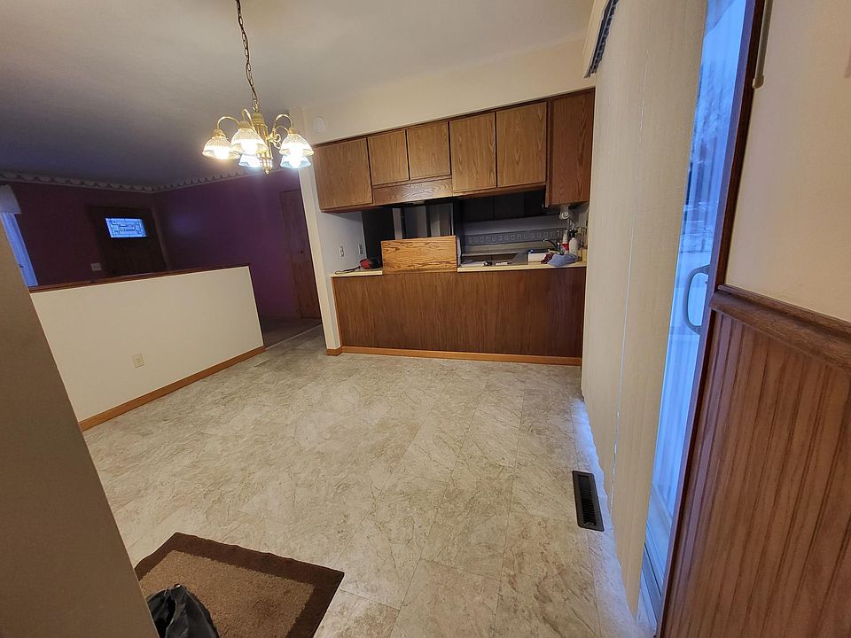 1st image of 2924 Princeton Dr