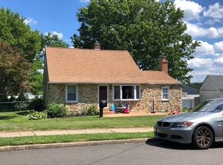 1955 Preston Ave, Willow Grove, PA 19090