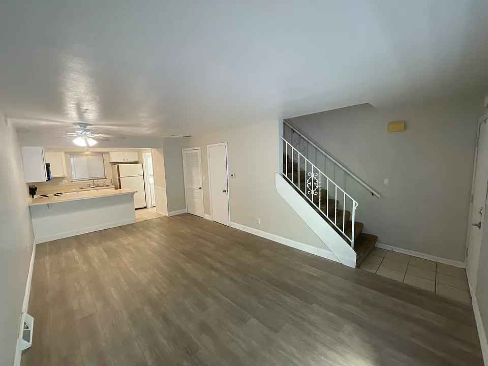 1500 E Terrace View Ln #1500B