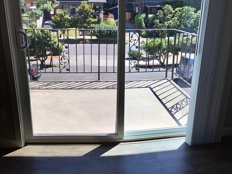 2173 NE Wasco St #2 — Photo 4