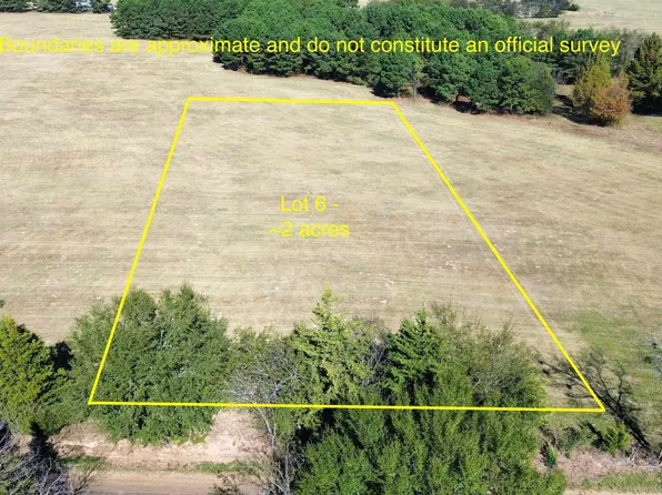 6 County Road 3165, Mount Pleasant, TX 75455