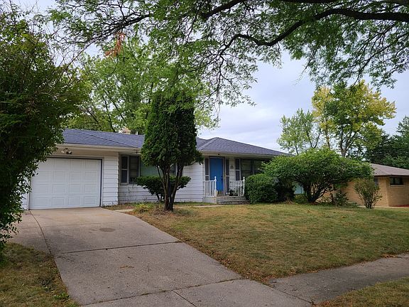 2nd image of 3524 Thelma St