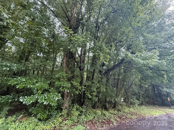 10123 Nomad Dr, Charlotte, NC 28214