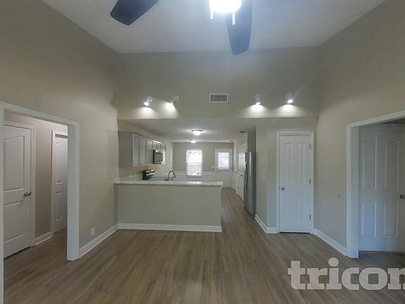 3rd image of 2919 Boyle Ct