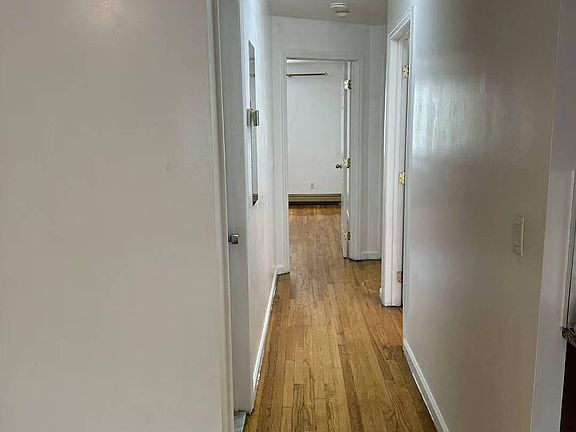 4th image of 6145 160th St Floor 1