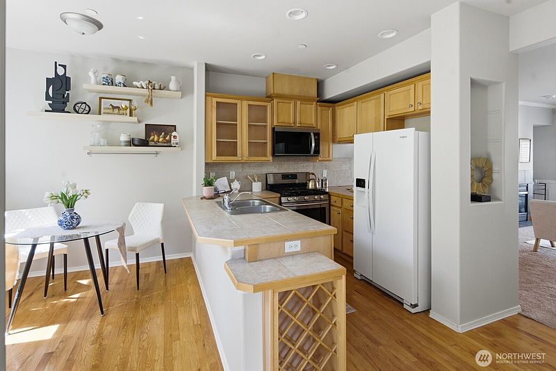 5th image of 14868 SE 16th Street #7
