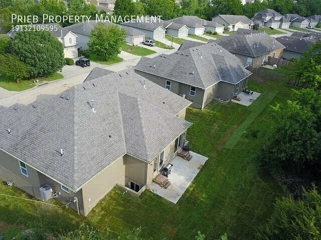 Delaware Ridge Townhome - Available September 29th — Photo 3