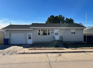 1106 Ethel Ave, Ogallala, NE 69153