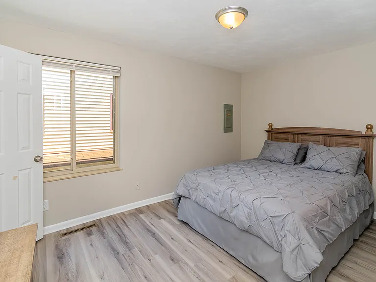 1540 Chela Ave #B — Photo 10