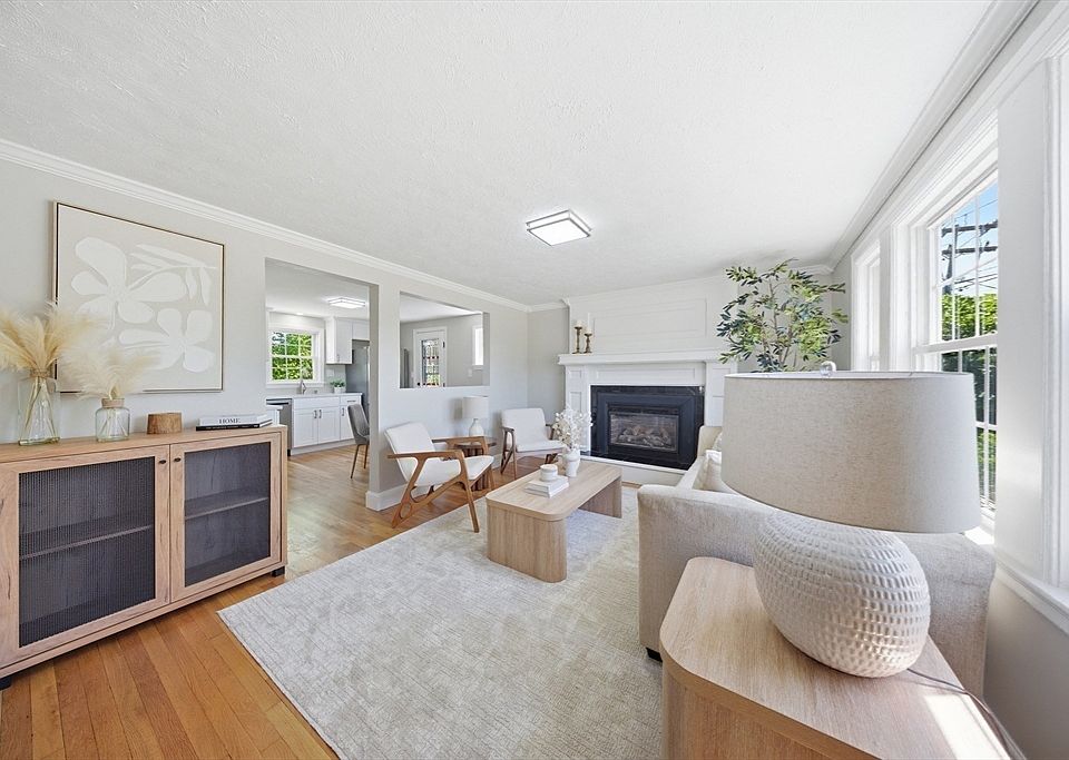 1st image of 130 Dean St