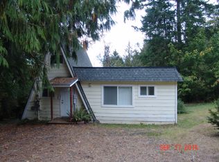 201 E Forest Dr, Belfair, WA 98528