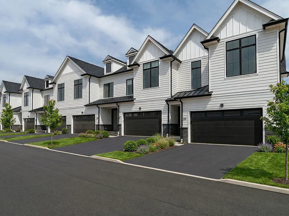 9 Feldman Ct