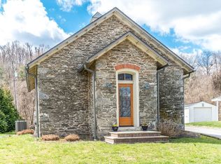 1938 Long Level Rd, Wrightsville, PA 17368