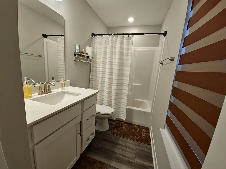 3131 Kent Dr — Photo 34