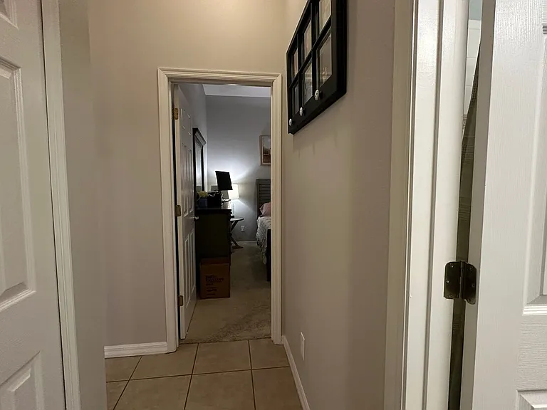1185 Pallister Ln — Photo 15