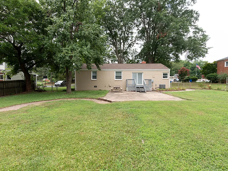 10308 Rycove Ln — Photo 21