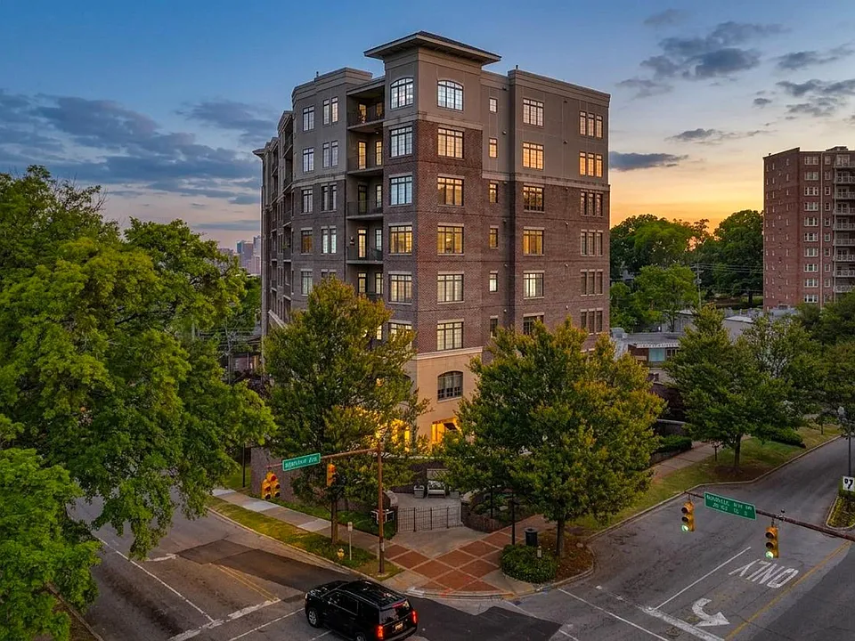 2600 Highland Ave S #701
