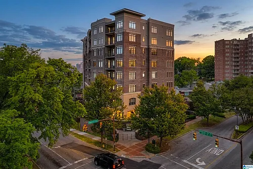 2600 Highland Ave S #701 Photo 1