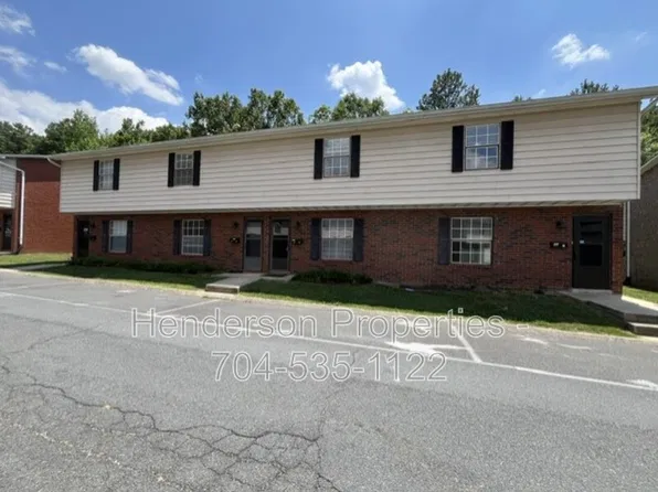 1347 N 6th St, Albemarle, NC 28001