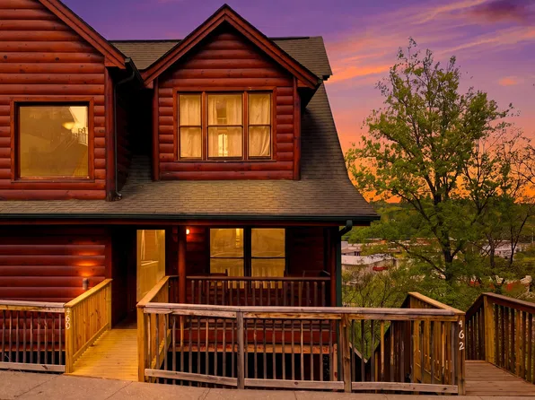 460 Big Bear Way, Pigeon Forge, TN 37863