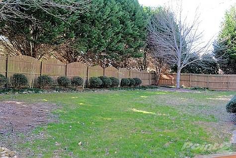 Fenced Level Back Yard