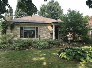 820 W 3rd St, Appleton, WI 54914