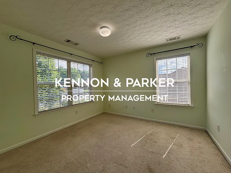 4613 English Ivy Dr — Photo 19