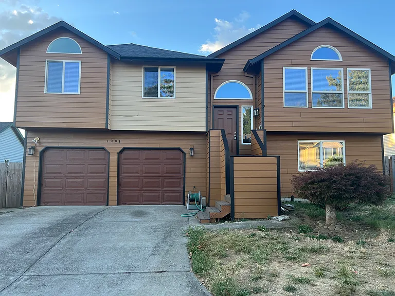 1004 SE 123rd Ave — Photo 1