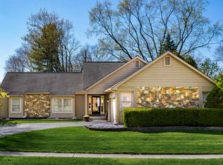 1138 Woodman Dr, Columbus, OH 43085