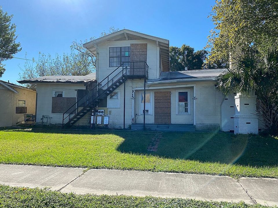 2nd image of 1809 N Tampania Ave APT A