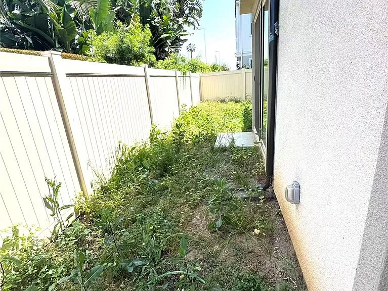 1657 Rosewell Rd — Photo 19