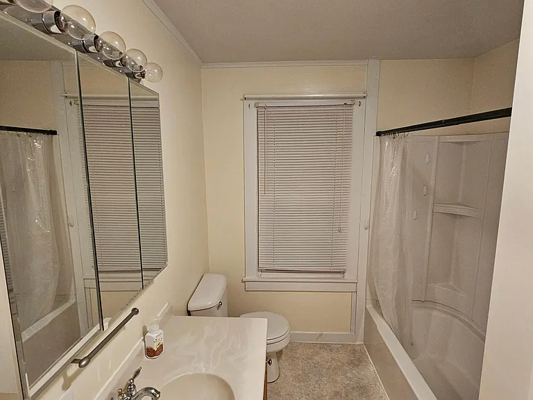 125 W Cayuga St — Photo 12