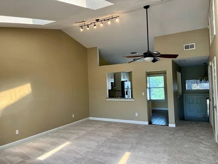 2919 Seashore Point — Photo 3