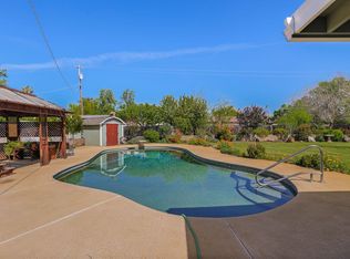 7017 Granada Dr, Redding, CA 96002